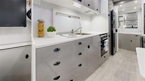 547443 image