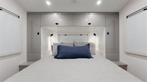 579830 image